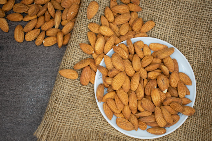 How To Eat Almonds